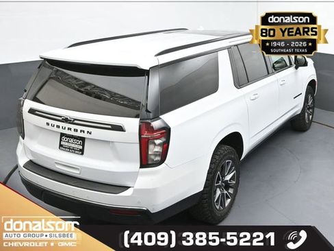 Used 2022 Chevrolet Suburban Z71 w/ Luxury Package image 22