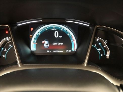 Certified 2017 Honda Civic EX-L image 4