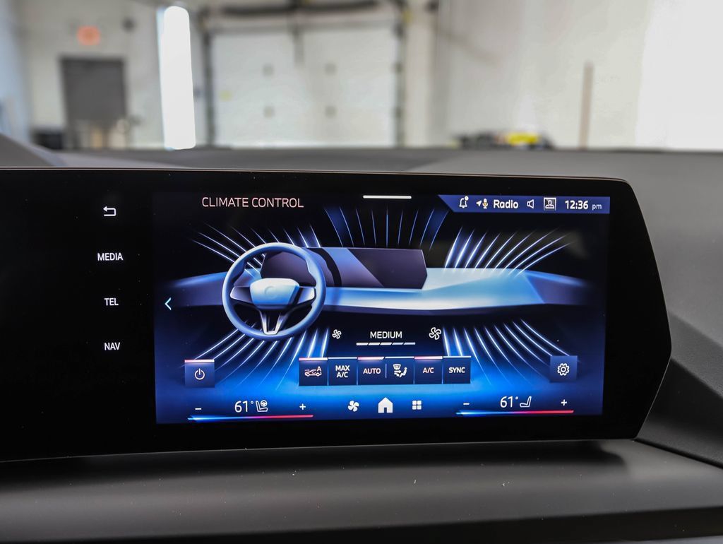 Used 2026 BMW 228i xDrive w/ Technology Package AWD/4WD image 17