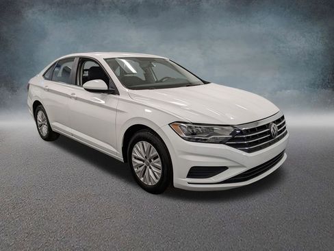 Used 2019 Volkswagen Jetta S w/ Driver Assistance Package image 3