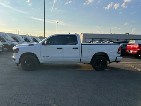 Used 2023 RAM 1500 Lone Star AWD/4WD image 3