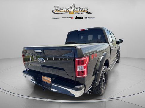 Used 2017 Ford F150 Platinum w/ Equipment Group 701A Luxury image 9