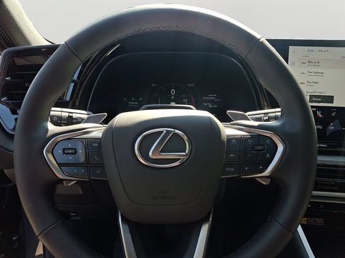 Used 2026 Lexus TX 350 AWD w/ Technology Package image 21