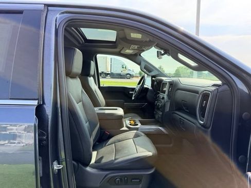 Used 2021 Chevrolet Silverado 1500 LTZ w/ LTZ Premium Package AWD/4WD image 11
