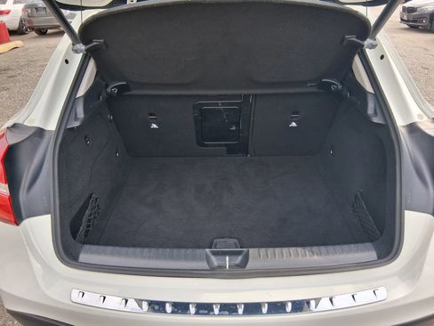 Used 2015 Mercedes-Benz GLA 250 4MATIC w/ Multimedia Package image 9