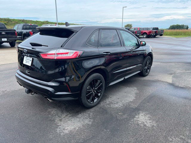 Used 2021 Ford Edge ST-Line w/ Class II Trailer Tow Package AWD/4WD image 5
