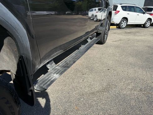 Used 2021 GMC Sierra 2500 Denali w/ Denali Black Diamond Edition image 64