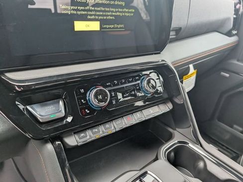 New 2026 GMC Sierra 1500 AT4 w/ AT4 Premium Package image 22