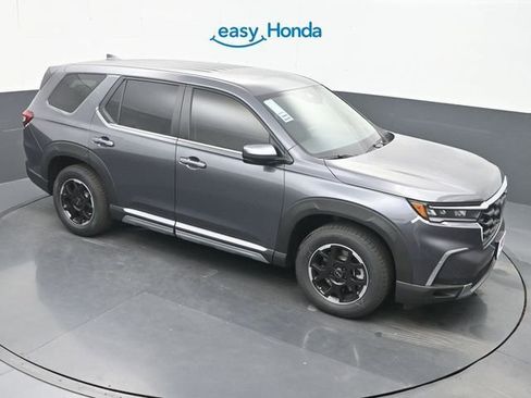 Used 2025 Honda Pilot EX-L image 19