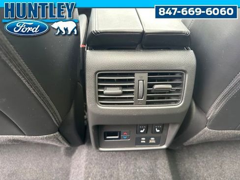 Used 2023 Nissan Rogue Platinum w/ Platinum Premium Package image 17