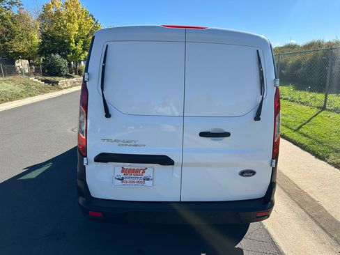 Used 2021 Ford Transit Connect XL image 4
