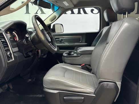 Used 2016 RAM 3500 Tradesman w/ Power & Remote Entry Group image 32