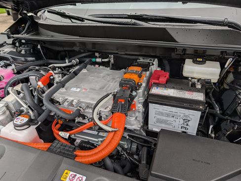 New 2026 Subaru Solterra AWD/4WD image 35