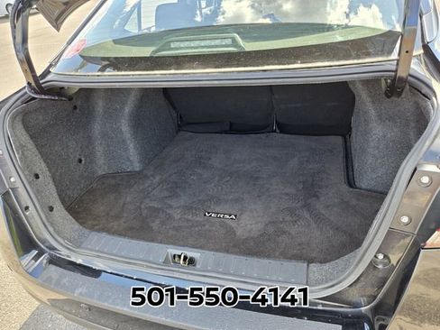Used 2023 Nissan Versa SV FWD image 14