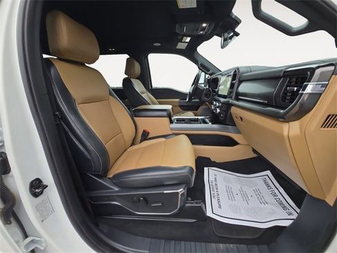 Certified 2023 Ford F250 Lariat w/ Lariat Ultimate Package image 15