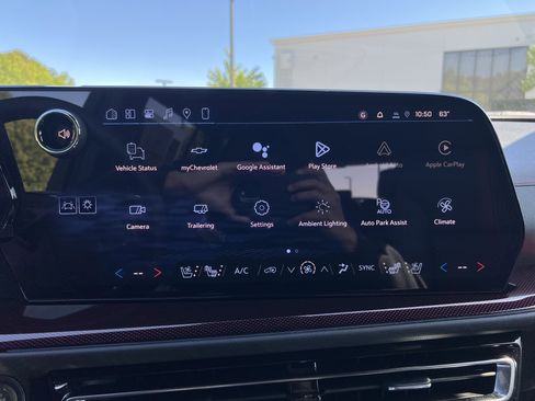 New 2026 Chevrolet Traverse RS FWD image 25