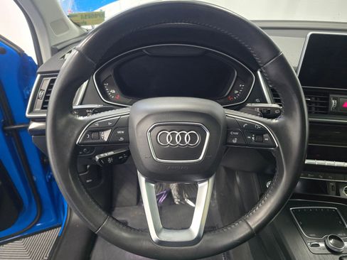 Used 2020 Audi Q5 e Prestige w/ Prestige Package image 14