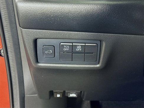 Used 2020 MAZDA CX-5 Touring image 21