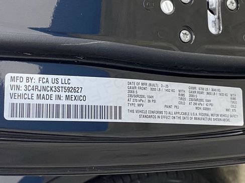 New 2025 Jeep Wagoneer S Limited image 41