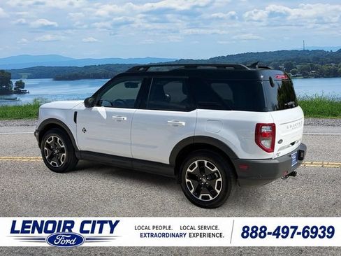 Certified 2022 Ford Bronco Sport Outer Banks w/ Tech Package AWD/4WD image 5