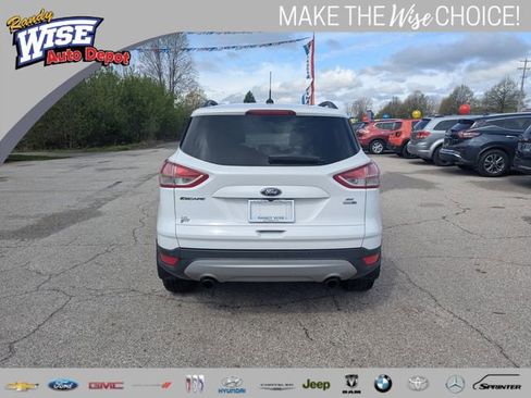 Used 2016 Ford Escape SE w/ Equipment Group 201A AWD/4WD image 4