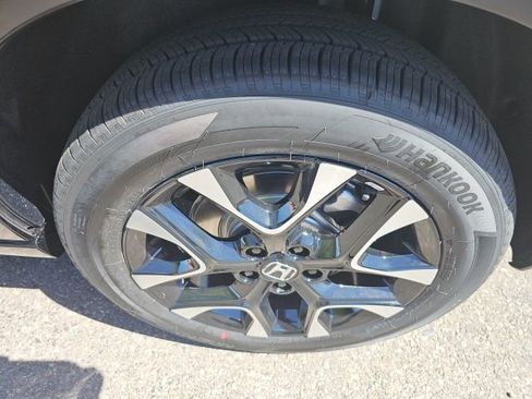 New 2026 Honda HR-V EX-L image 18