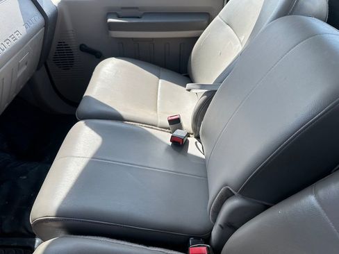Used 2008 Ford F250 XL image 18