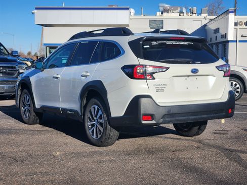 Certified 2025 Subaru Outback Premium w/ Popular Package #1A image 16