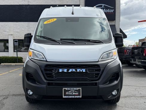 Used 2025 RAM ProMaster 2500 w/ Convenience Group FWD image 5