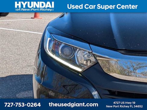 Used 2020 Honda HR-V LX image 9