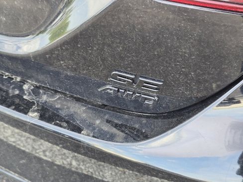 Used 2022 Toyota Camry SE AWD/4WD image 12