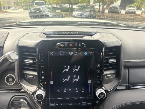 Used 2022 RAM 3500 Limited image 11