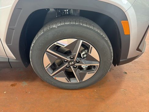 New 2026 Hyundai Tucson SEL image 10