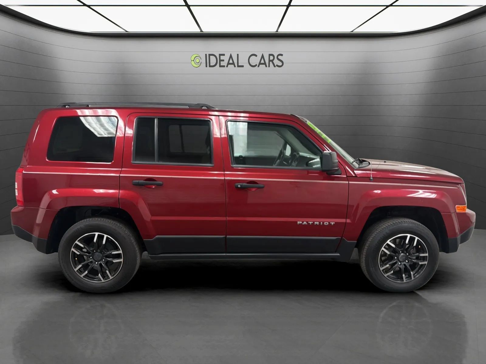 Used 2016 Jeep Patriot Sport FWD image 4