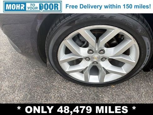 Used 2017 Chevrolet Impala Premier w/ Enhanced Convenience Package FWD image 9