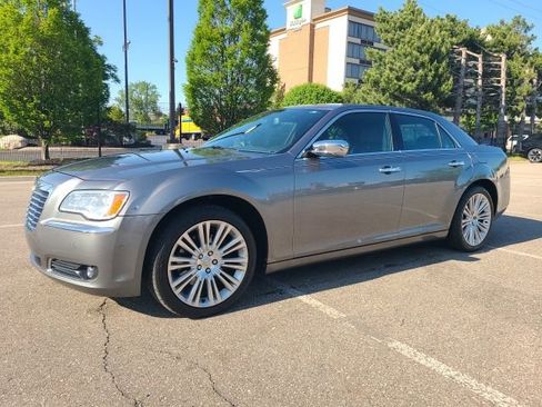 Used 2011 Chrysler 300 C w/ Sound Group RWD image 1