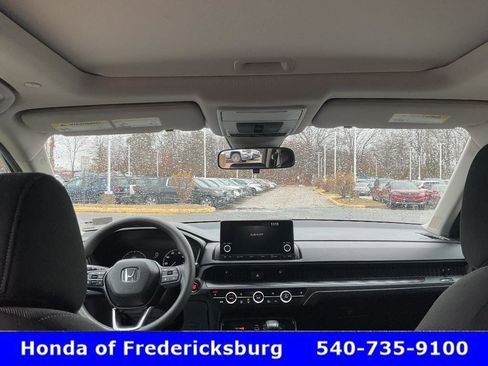 Certified 2023 Honda CR-V EX image 41