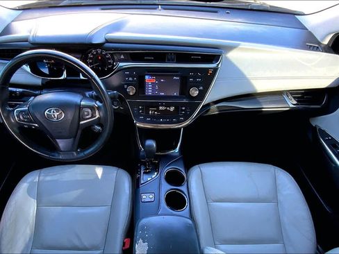 Used 2013 Toyota Avalon XLE image 13