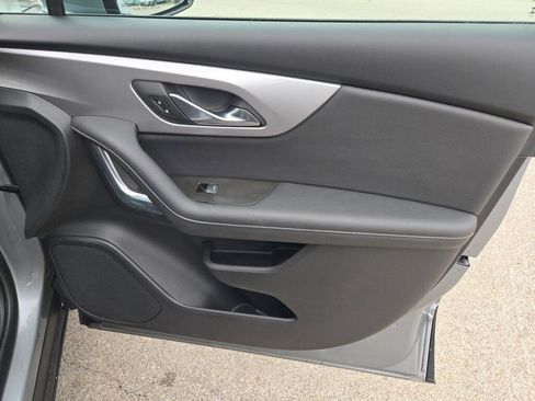 Used 2023 Chevrolet Blazer LT w/ Driver Confidence Package image 6