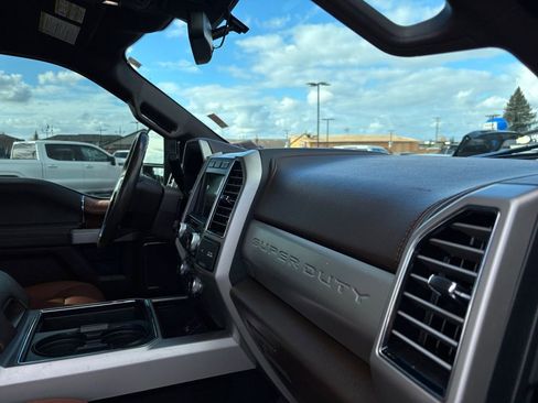 Used 2021 Ford F250 King Ranch image 28