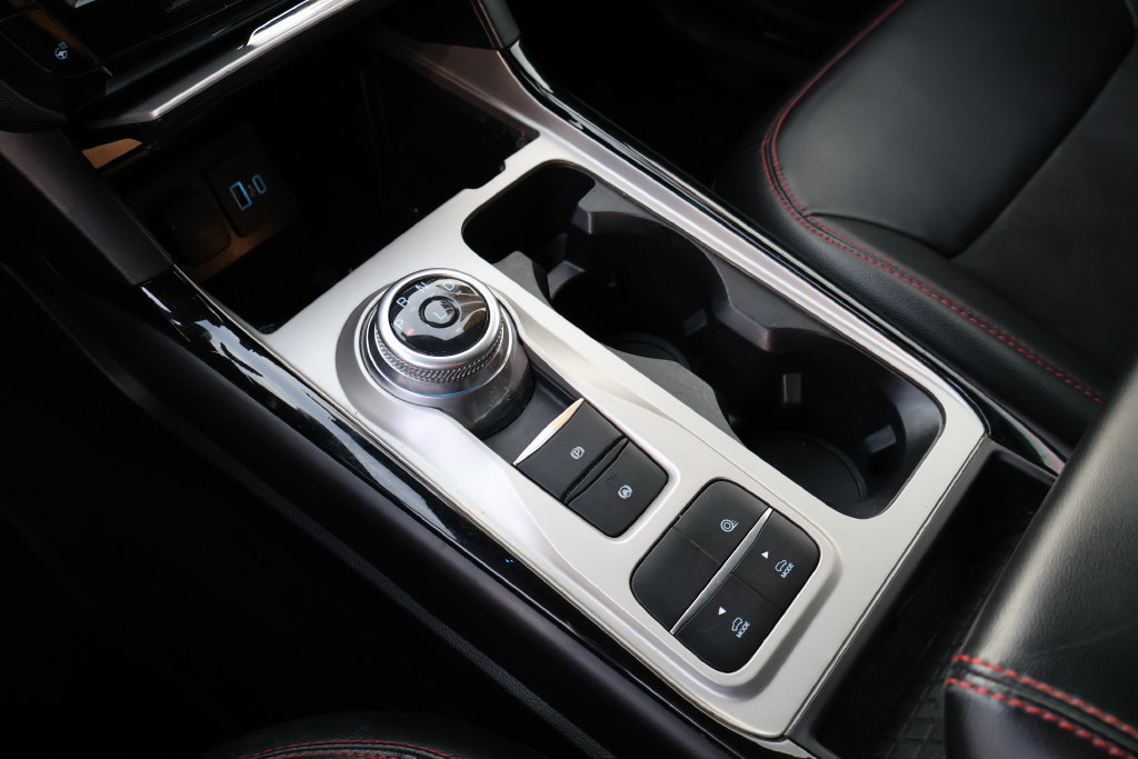 Used 2022 Ford Explorer ST-Line RWD image 24