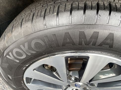 Used 2024 Subaru Outback Premium image 19