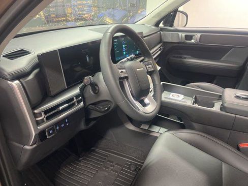 New 2025 Hyundai Santa Fe XRT image 9