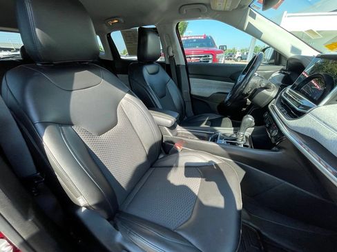 Used 2022 Jeep Compass Latitude w/ Convenience Group AWD/4WD image 28