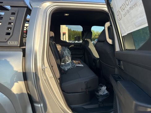 New 2025 Toyota Tacoma SR5 AWD/4WD image 34