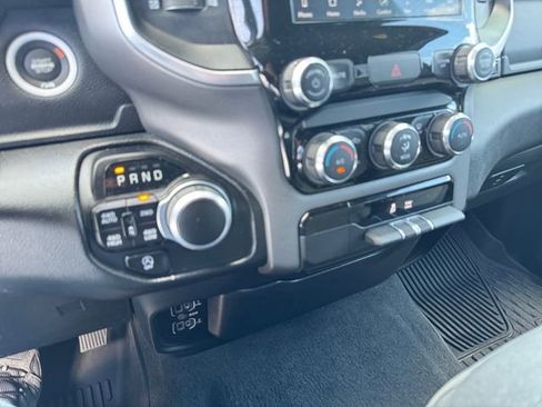Used 2022 RAM 1500 Big Horn AWD/4WD image 23