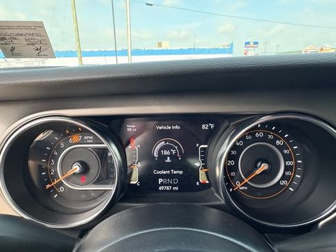Used 2022 Jeep Wrangler Unlimited Sport w/ Sun And Sound Package AWD/4WD image 22