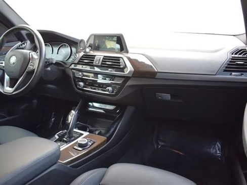 Used 2019 BMW X3 sDrive30i RWD image 12