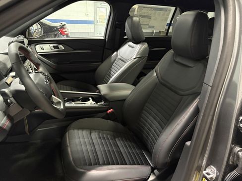 New 2026 Ford Explorer ST-Line image 12