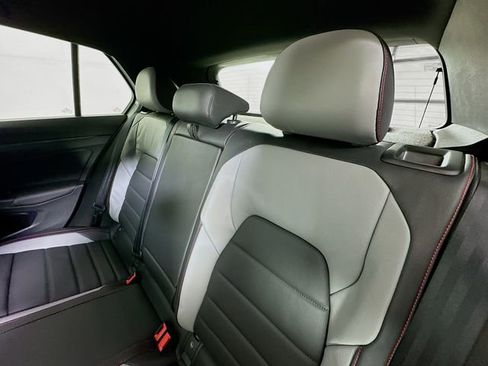 Used 2022 Volkswagen GTI Autobahn image 26
